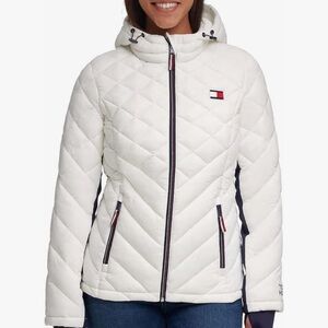 NWT, Tommy Hilfiger Women's Hooded Zip Front Short Packable Jacket